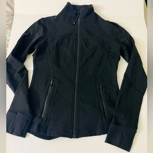 Define Jacket Lulumelon size 8